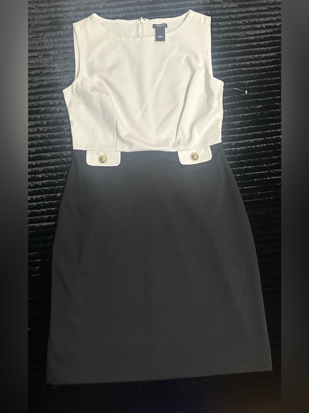Ann Taylor Black and White Sleeveless Sheath Dress